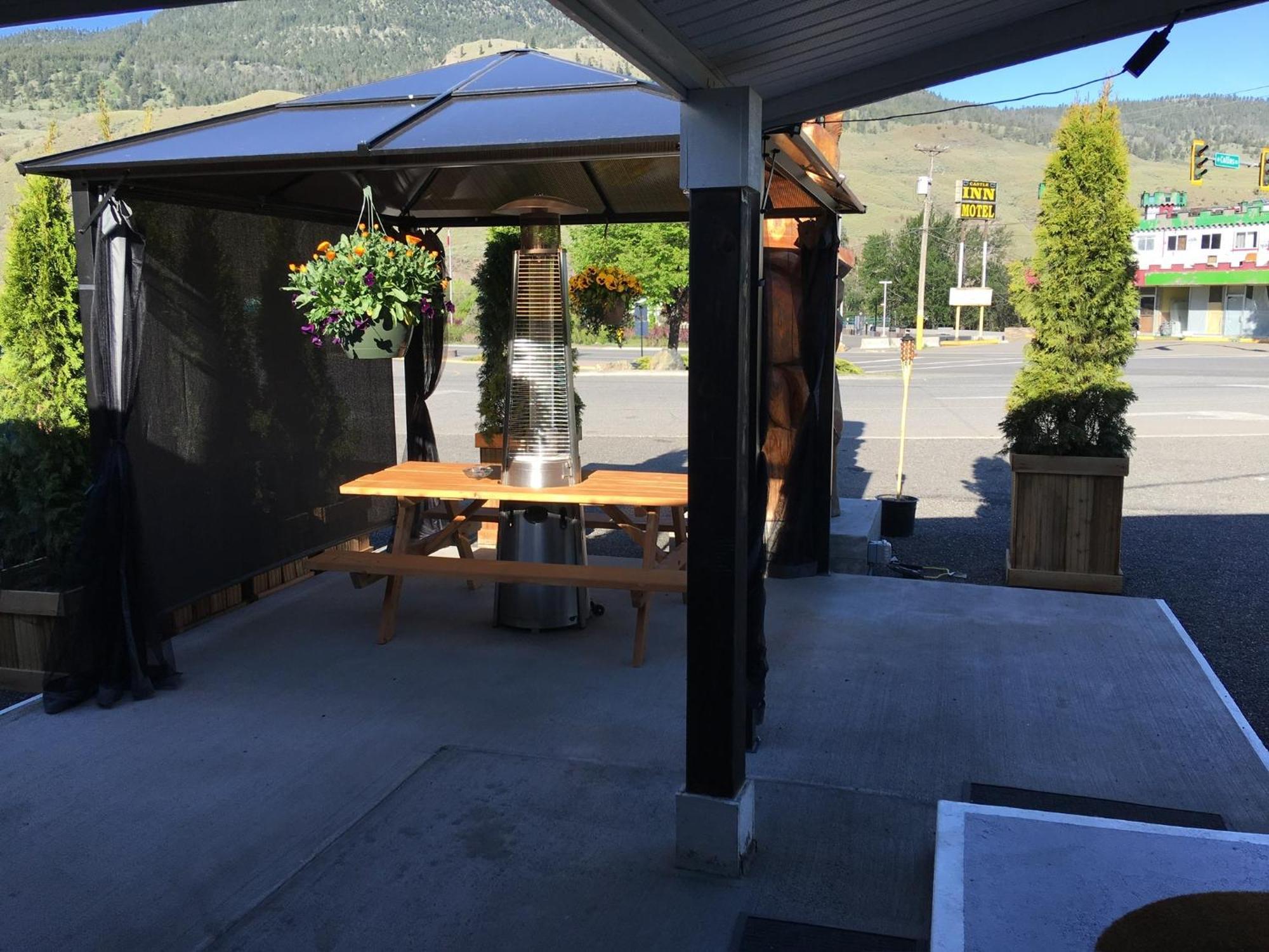 Sunset Motel Cache Creek Exterior photo