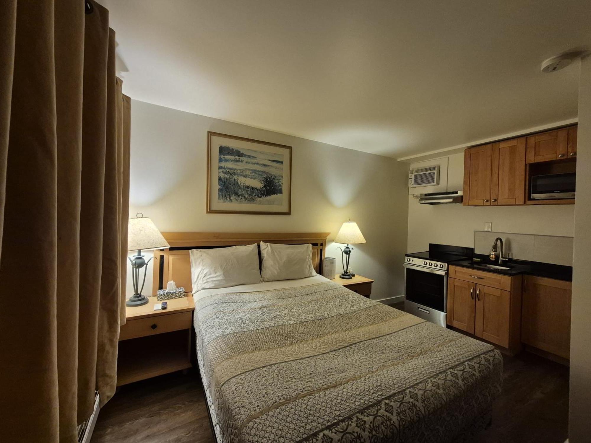 Sunset Motel Cache Creek Exterior photo